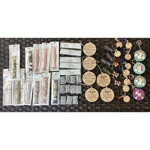 Lot of 50 NWT Assorted Boutique Fashion Accessories